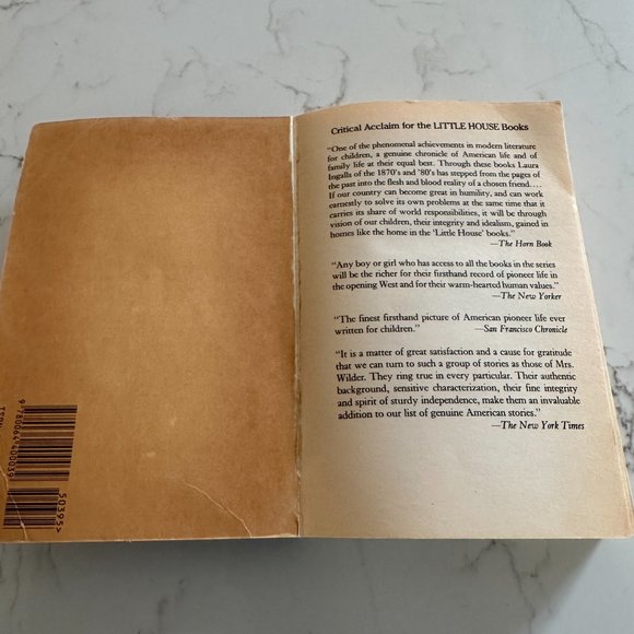 2 Laura Ingalls Wilder Books - Picture 4 of 6